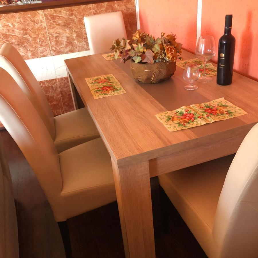 Apartmani Miljana Бар Экстерьер фото