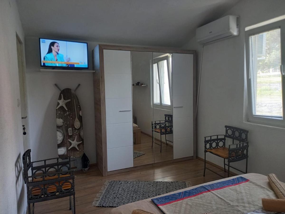 Apartmani Miljana Бар Экстерьер фото