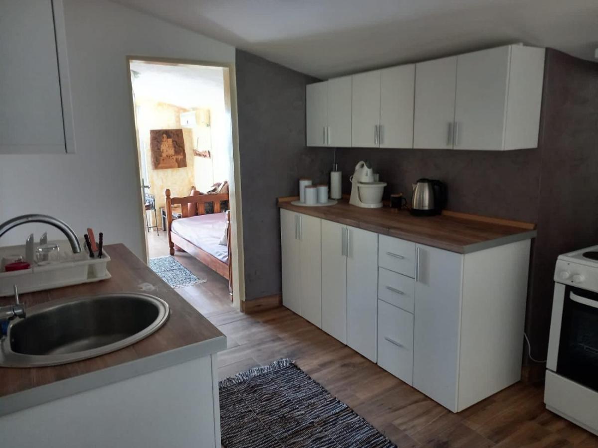 Apartmani Miljana Бар Экстерьер фото