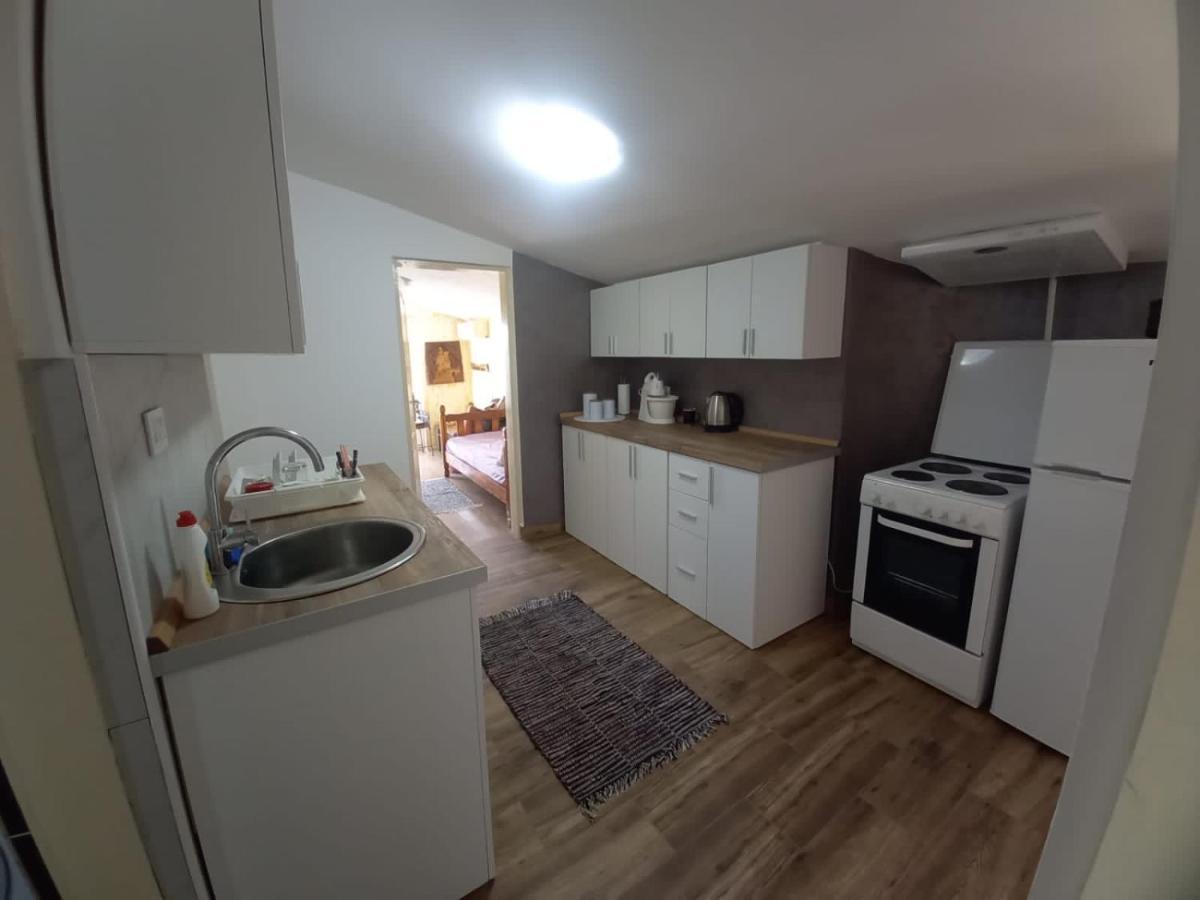 Apartmani Miljana Бар Экстерьер фото