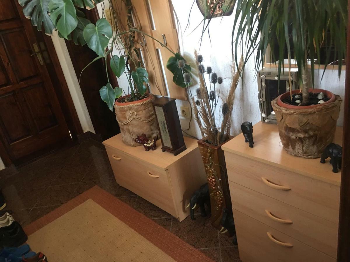 Apartmani Miljana Бар Экстерьер фото